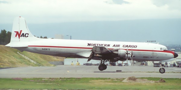 NAC DC-6 BAAA Aug 15, 2001