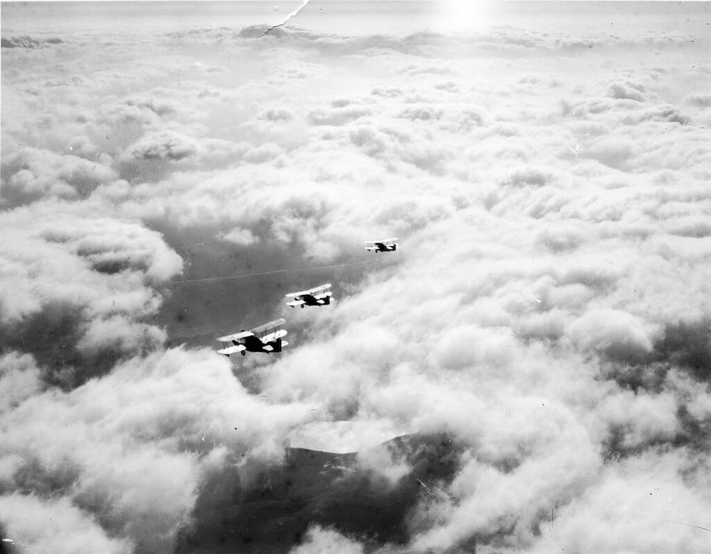 USN-AK-Survey-1929-SDASM-in-flight-clouds