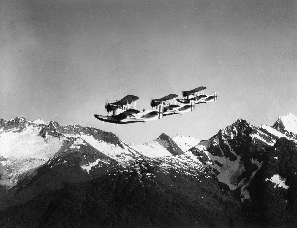 USN-AK-Survey-1929-SDASM-in-flight-mtn